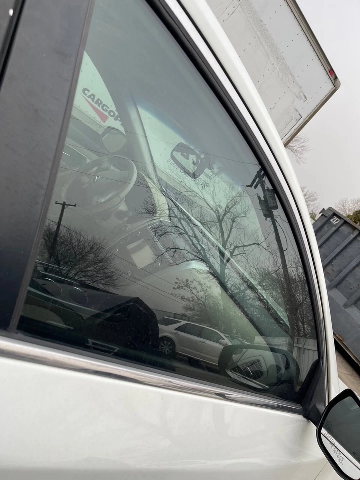 2013 2014 2015 NISSAN ALTIMA FRONT RIGHT DOOR GLASS - Image 1 of 1