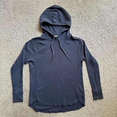 安德玛运动衫女式中号保暖套衫连帽衫灰色锻炼 — 第 1/4 张图片