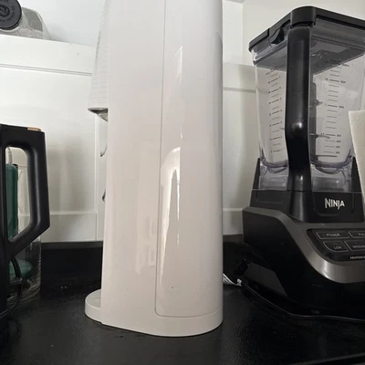 Máquina para hacer agua con gas SodaStream Terra solamente - blanca (OB) Foto 1 de 4