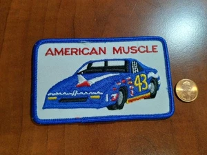 Vintage Voyager NEU American Muscle Nascar 43 bestickt Patch zum Aufbügeln oder Nähen - Bild 1 von 3