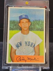 1954 BOWMAN BILLY MARTIN YANKEES # 145 VINTAGE BASEBALL CARD! NO CREASES!