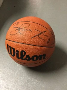 Baloncesto Wilson The Jet firmado por Shawn Kemp con pegatina de autenticación - Imagen 1 de 4