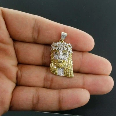 Colgante de 1,55 quilates enchapado en oro amarillo de 14 quilates cara de Jesús para hombre 1,5" Foto 1 de 4