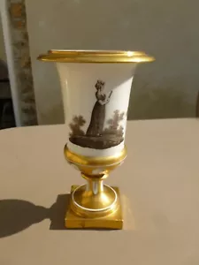Superbe vase en porcelaine grisaille et or XIXème. - Photo 1/10