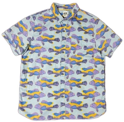 REEF Moments Men's Short Sleeve All-over Print Button Up Shirt Size XL - Image 1 of 4