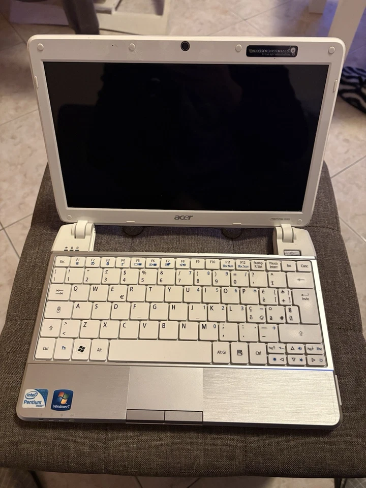 Acer Aspire 1810TZ 1810 Notebook Portatile. 1.3 Ghz 4 GB RAM , 250 GB HDD - Immagine 1 di 4
