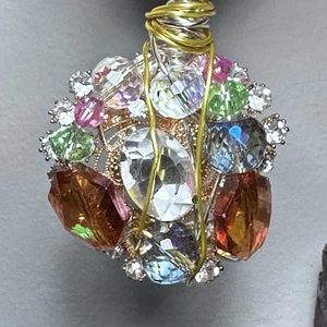 HANDMADE STATEMENT GLASS BEADED CLUSTER COLLAGE ART TO WEAR NECKLACE PENDANT - Picture 1 of 13