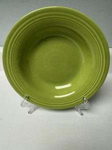 Vintage Fiesta Chartreuse Suppen-/Salatschüssel mit grünem Rand - Bild 1 von 7