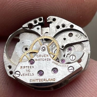 VTG Gruen Watch Co. 15 Jewels Swiss Unadjusted Movement - Image 1 of 4