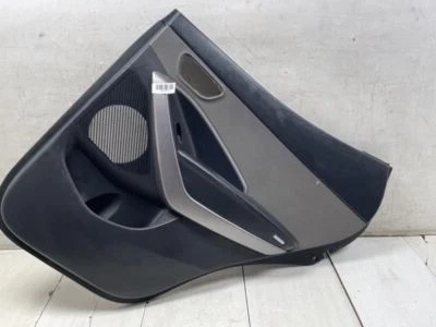 Hyundai Santa Fe Sport SWB 2015 panel de moldura de puerta del lado del pasajero trasero derecho OEM+ Foto 1 de 4