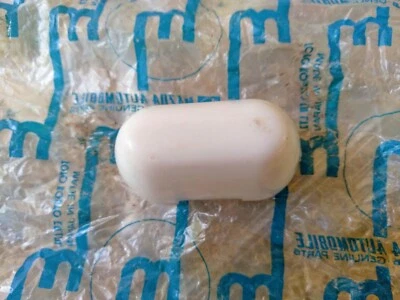 Mazda Familai 800 Ute Proced B1500 1600 Interior Domo Luz Lente Cubierta  Foto 1 de 4