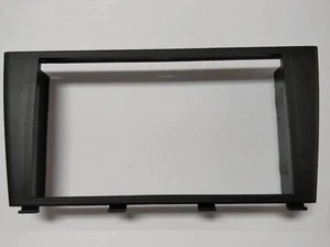 Cadre D'Autoradio Navigateur de Radio Moniteur Double 2 din Lexus IS200 2003 - Picture 1 of 1