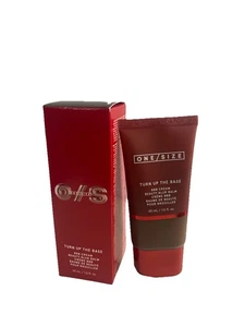 O/S Einheitsgröße Turn Up the Base BBB Creme Tiefe 2 R Rosige Untertöne - Bild 1 von 4