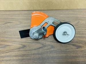 STIHL FC KM CURVED SHAFT Edger Attachment Fits Many Models Read FC90 FC91 FC70 - Picture 1 of 7