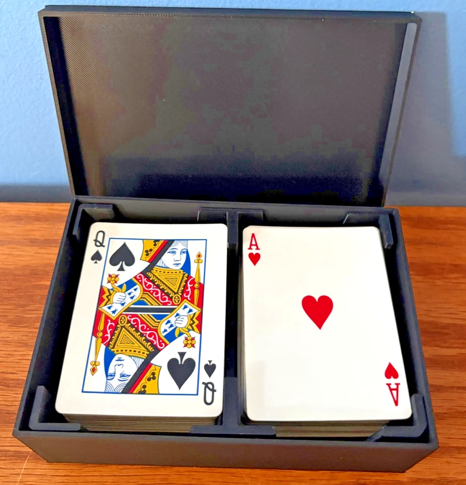 2 to 4 Deck Playing Card Tray & Box Canasta Hand & Foot Samba Gin Rummy Black - Image 1 of 4