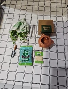 Nuevo MINIVERSO COLGANTES BACHES Hazlo Mini Plantador Abierto - Imagen 1 de 1