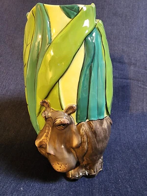 Jarrón Blue Sky Claywoeks 2009 3D Hippo Jungle 9 1/4" Foto 1 de 4