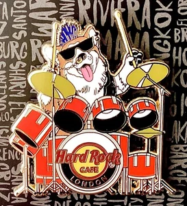 2025 Hard Rock Café Londres Punk Rock Corgi Dog Drummer Le Pin - Imagen 1 de 2