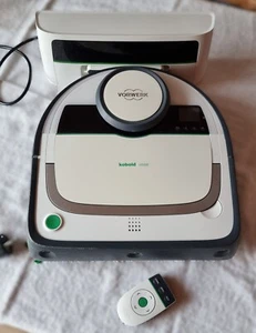 Vorwerk Kobold VR200 Saugroboter mit Basisstation, Fernbedienung und Magnetband - Bild 1 von 1