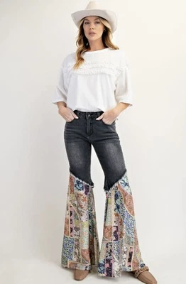 Calça jeans feminina anos 70 cintura média patchwork parte inferior do sino jeans lavada tamanho P nova - Imagem 1 de 4