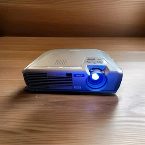 Vidéoprojecteur Epson EMP-73 avec Câbles et Sacoche + Notice - Photo 1/4