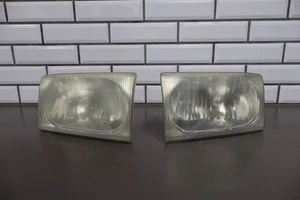 00-04 Ford Excursion Super Duty OEM Headlights Pair Left/Right Need Restored - Picture 1 of 15