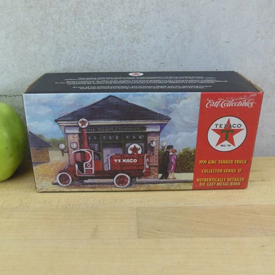 Ertl 2000 Diecast Bank Texaco 1919 GMC Tanker Truck Red - Image 1 of 2