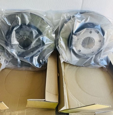 NUEVO OEM Mitsubishi Rotor de freno de disco delantero JUEGO DE DOS repuestos 4615A178 GENUINO Foto 1 de 4