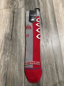 Cincinnati Reds Status Sox Men’s Large 9-13  - Picture 1 of 7