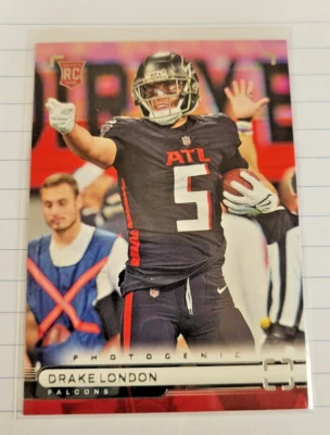 2022 Panini Chronicles Football Photogenic #PH-39 Drake London ROOKIE Card - Image 1 of 2