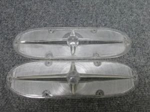 Pair of 1958 Pontiac Turn Signal Parking Light Lamp Lens - NORS - Picture 1 of 7