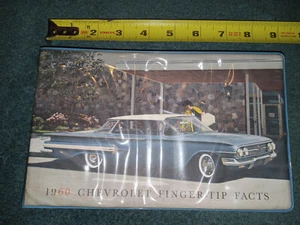Chevrolet 1960 libro de hechos de punta de dedo/álbum de referencia de vendedor/vette original - Imagen 1 de 12
