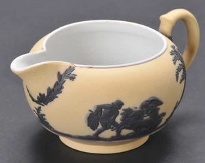 Crema in diaspro in rilievo Wedgwood giallo buff nero riparata rara - Foto 1 di 8