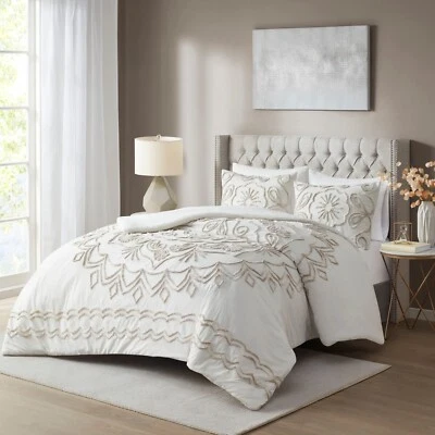 Madison Park Violette 3 Piece Tufted Cotton Chenille Duvet Cover Set - Image 1 of 4