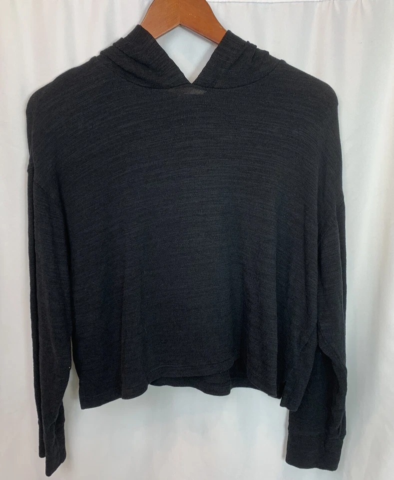 Acogedora sudadera con capucha recortada azul marino antigua para niñas talla XL 14-16 gris oscuro ropa activa Foto 1 de 4