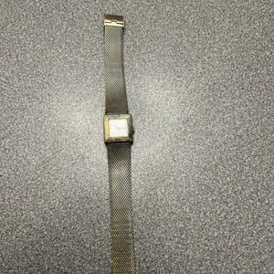 Gruen 17 Jewels Watch Vintage Non Working As Is - Picture 1 of 6