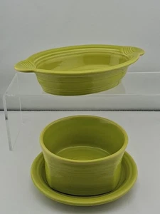 Cazuela individual Fiestaware para hornear 9" hierba de limón con plato y tazón - Imagen 1 de 5