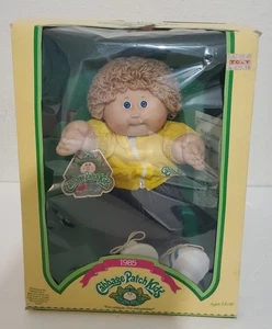 1985 COLECO CABBAGE PATCH KIDS DOLL, REGGIE FERNANDO -Vintage Logo Yellow Jacket - Picture 1 of 22