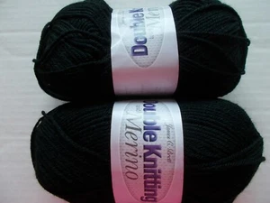 James C. Brett DK With Merino yarn, Black, lot of 2 (317 yds each) - Picture 1 of 2