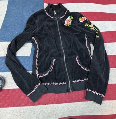 Chaqueta deportiva de terciopelo Twisted Heart talla M negra floral cremallera completa vintage Y2K Foto 1 de 4