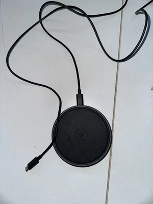 AT&T 15W Fast Charge Wireless Charger - Image 1 of 3