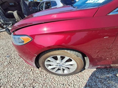 Used Front Left Fender fits: 2017 Ford Fusion L. w/o charging port Front Left Gr - Image 1 of 4