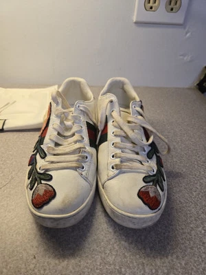 Gucci кроссовки цветочный размер 6 женщина хорошее б/у состояние товара - Изображение 1 из 4