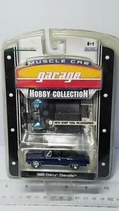 1/64 GREENLIGHT MUSCLE CAR GARAGE 1965 CHEVROLET CHEVELLE CONVERTIBLE SS BLUE - Picture 1 of 2