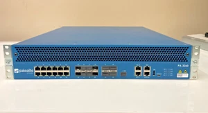 Palo Alto PA-3260 Security appliance - 10 GigE, 40 Gigabit LAN - f to b airflow - Picture 1 of 3