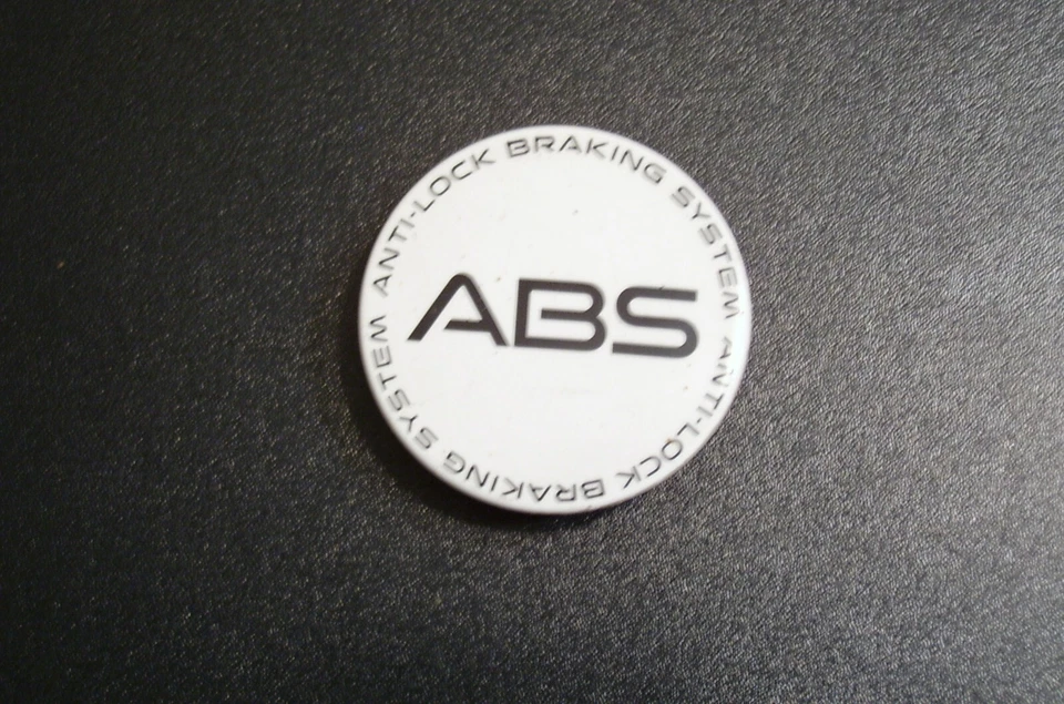 Tapa central Pontiac Grand Prix 1997-1999 10207641 Foto 1 de 1