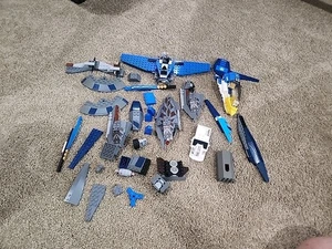 Piezas Lego varias Star Wars A Ship Builds usado en excelente estado - Imagen 1 de 16