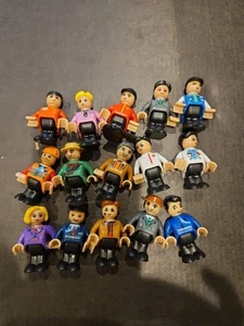 15 Lego Duplo Minifigures Lot - Picture 1 of 7