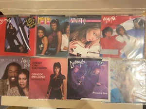 (LOT OF 8) Joan Jett/ Divinyls/ Mai-tai/Stacey Q 45rpm & Pic Sleeve N/M - Picture 1 of 6