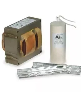 NUOVO KIT REATTORE LUMAPRO 250w 1xuf6 hps s50 lampada multi-tap ricambio set nascosto - Foto 1 di 5